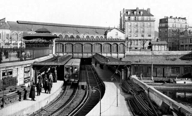 Des gares disparues à Paris, de quais en stations fantômes