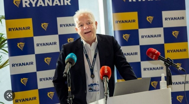 Ryanair lance une pétition contre les contrôleurs grévistes Français